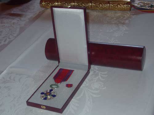 Foto Distinctia Ordinul National Steaua Romaniei (c) eMM.ro